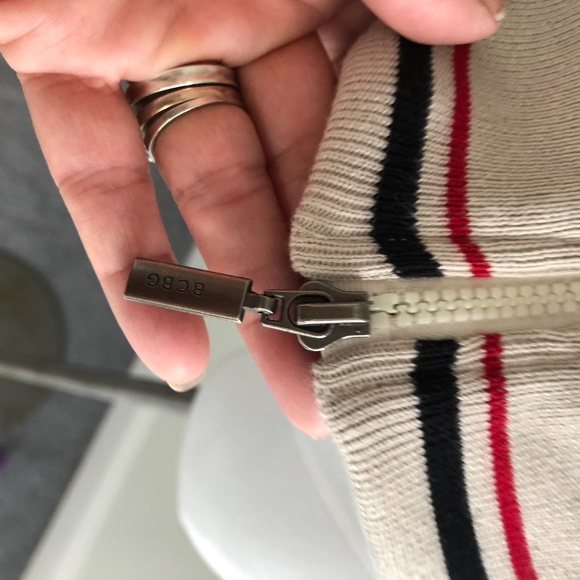 BCBG Sport Stripe Hoodie Large NWT - Picture 5 of 14
